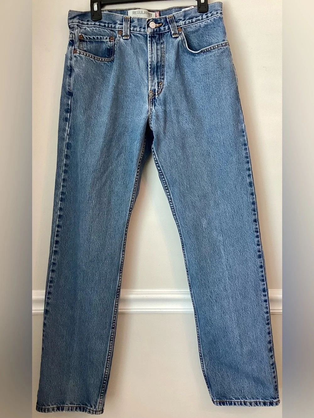 Levi’s 505 Men’s Jeans 32 X 32 Red Tab Regular Fit Straight Leg Medium Wash Blue